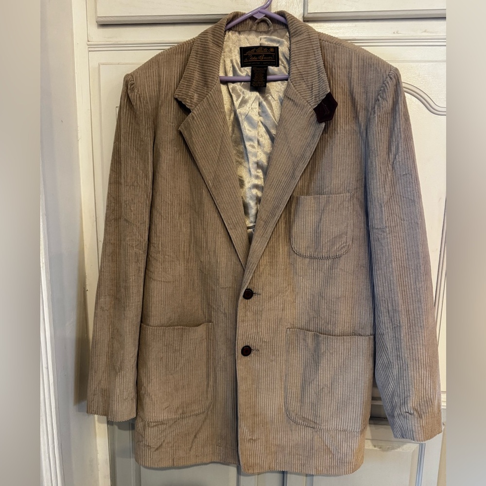 Eddie Bauer Outdoor Outfitters Label